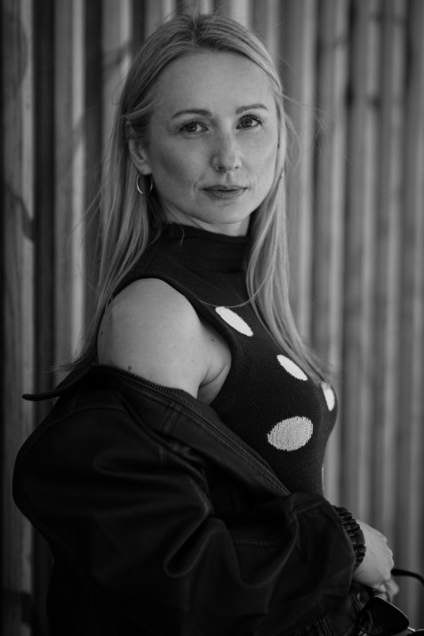 Iva H.