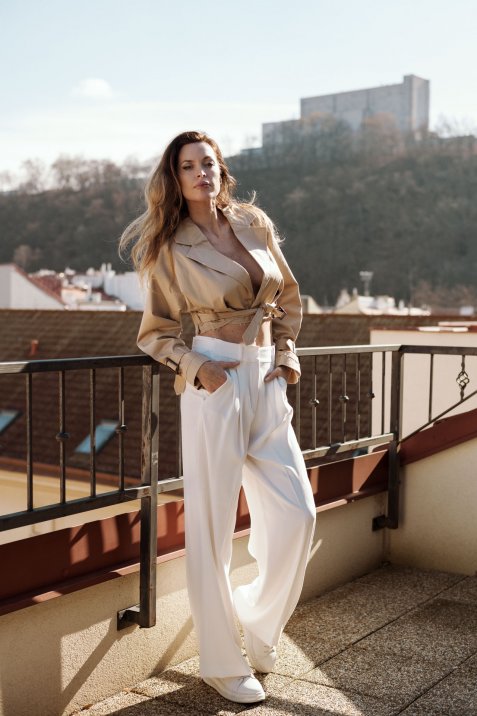 Ilona C.