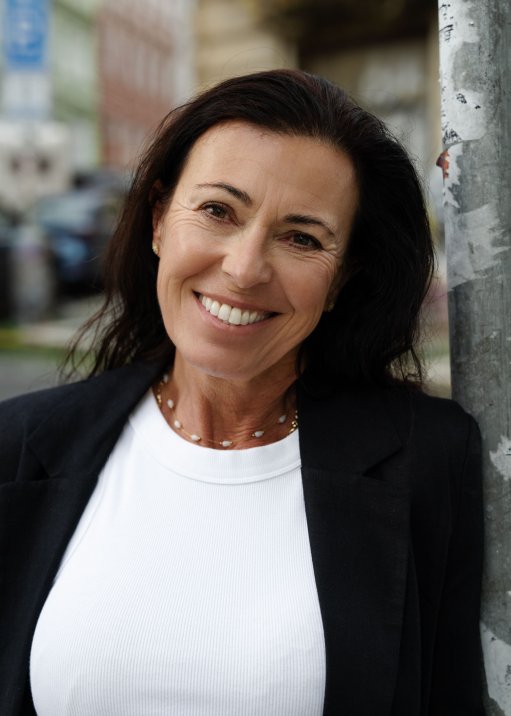 Ivana H.