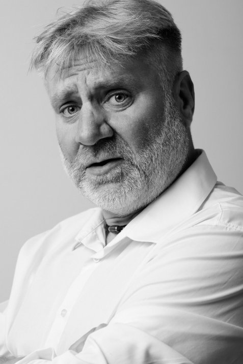 Ivo D.